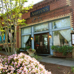 Village of Pinehurst Area Dining Guide